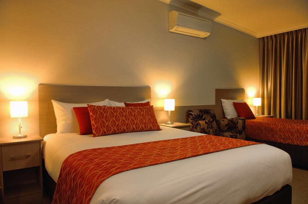 Tower Motor Inn Маунт-Гамбье Номер фото